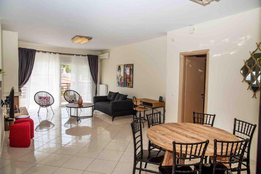 Lavrio Seaview 2Bdr Apt 4 Min Dive From The Sea Exterior photo